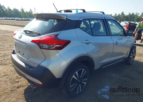 2019 Nissan Kicks Sr из США, поврежденный, VIN 3N1CP5CU9KL482660